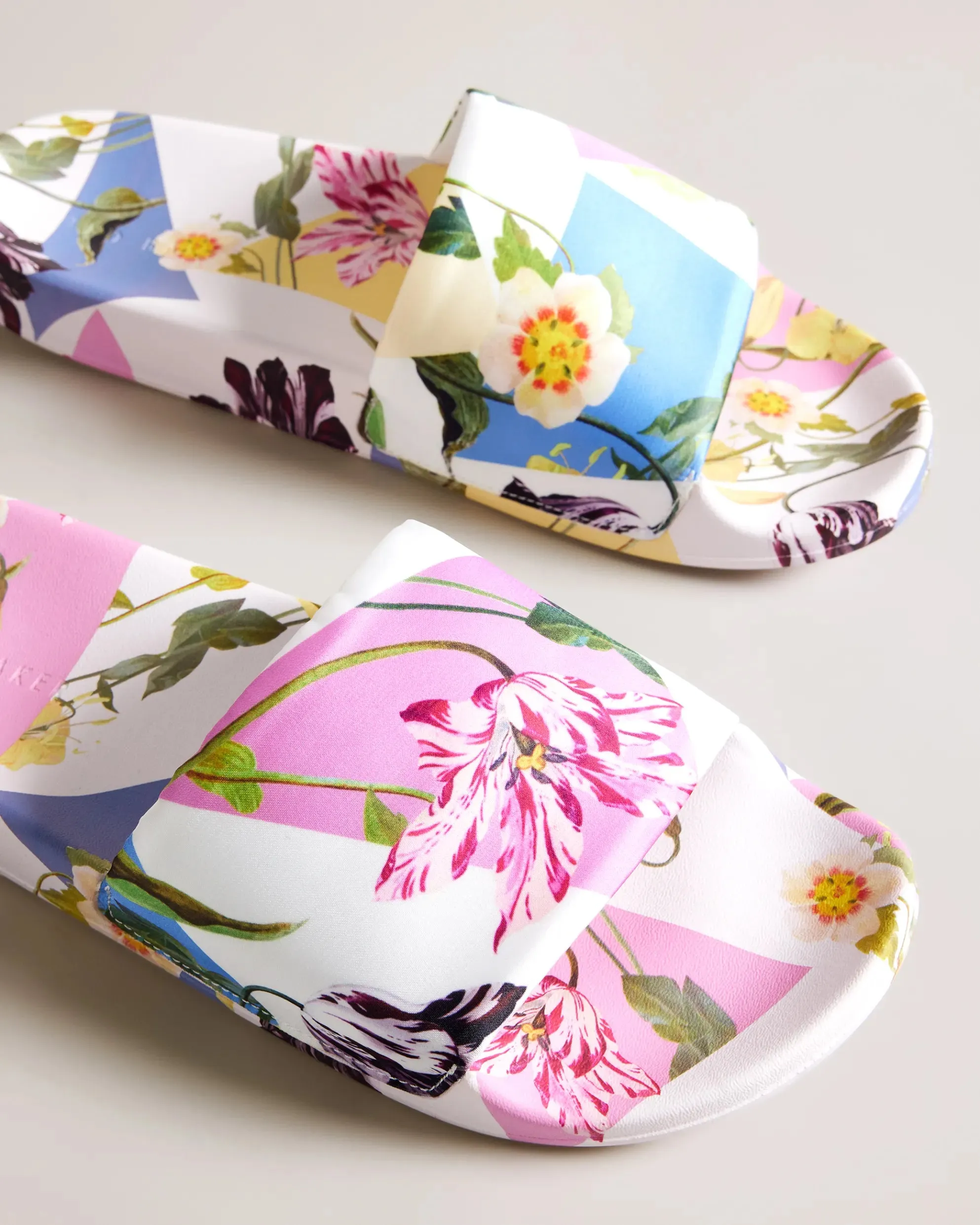 Azzyla Floral Printed Satin Sliders - White