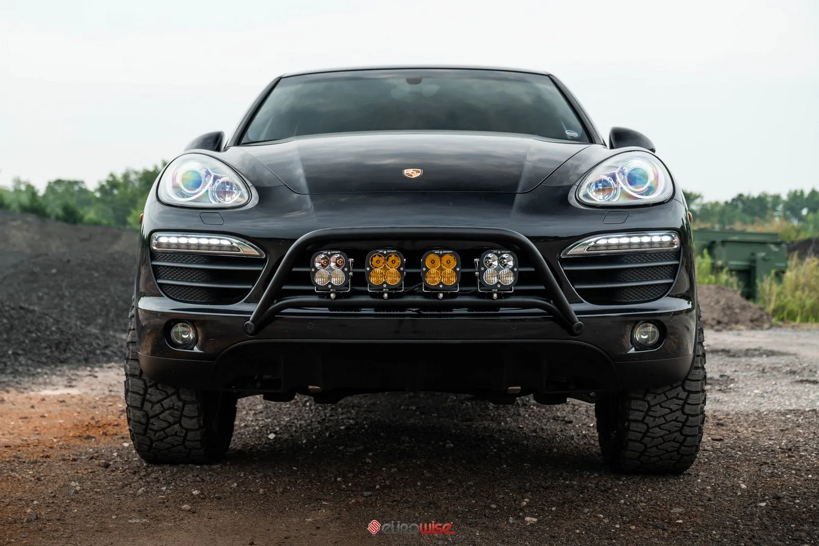 BULL LIGHT BAR (PARKING SENSOR COMPATIBLE/BOLT ON) - CAYENNE/TOUAREG