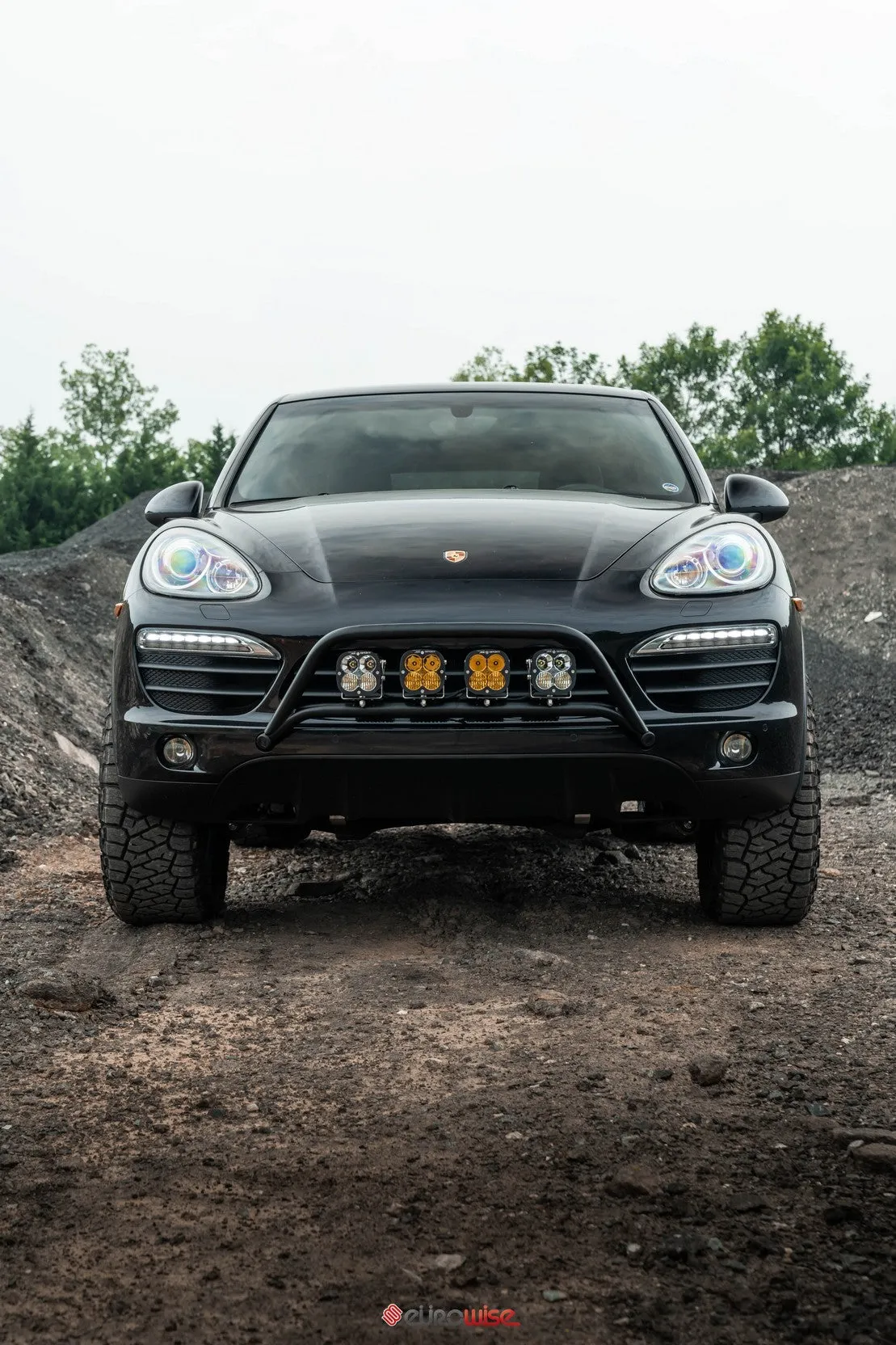 BULL LIGHT BAR (PARKING SENSOR COMPATIBLE/BOLT ON) - CAYENNE/TOUAREG