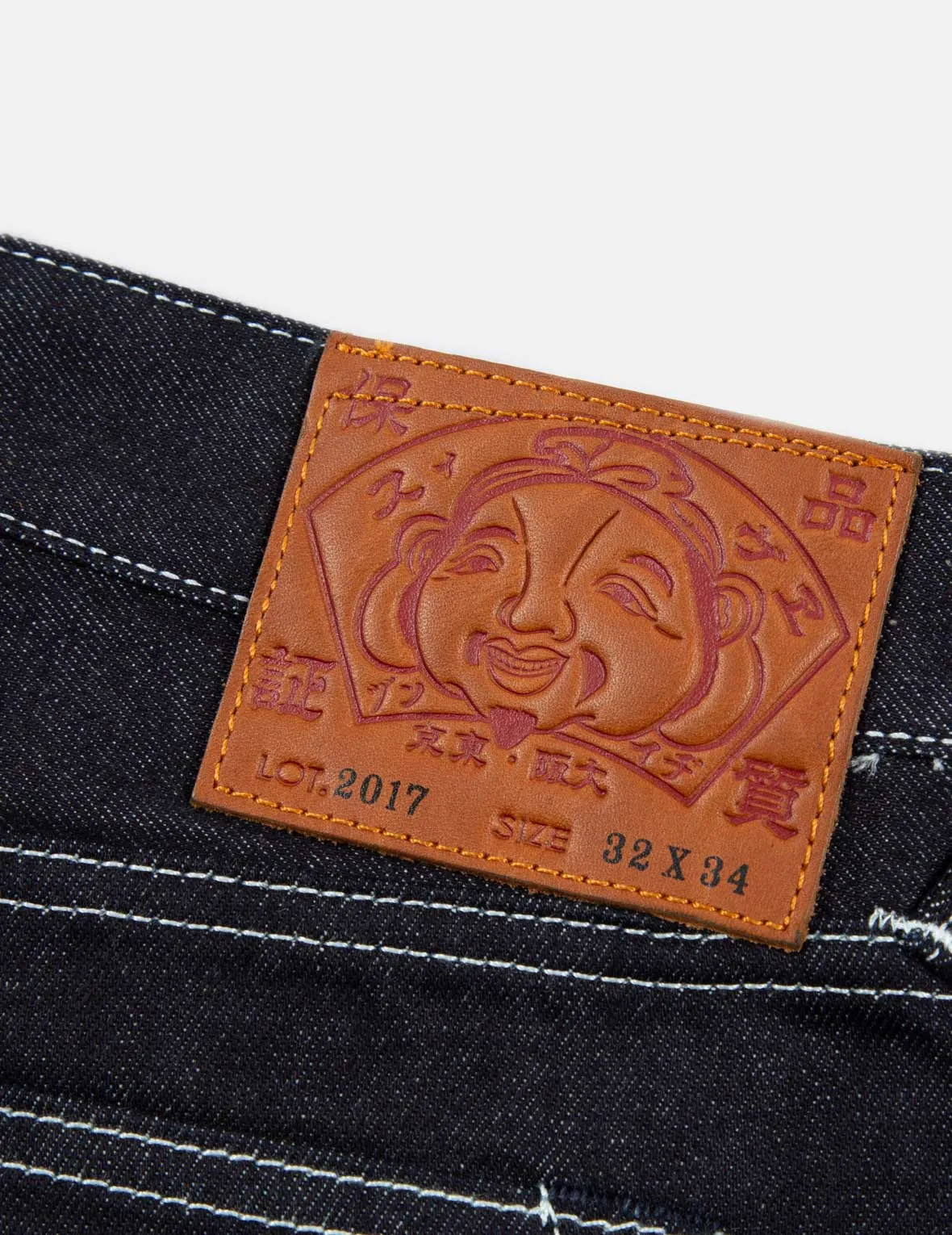 Kamon Print Carrot-Fit Jeans #2017