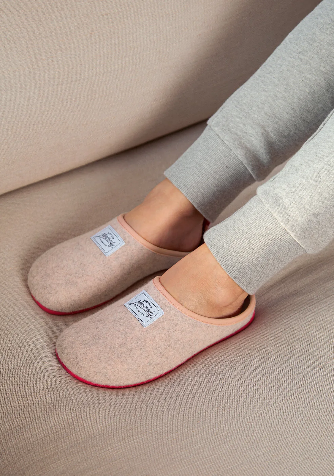 Mercredy Slipper White / Fuxia