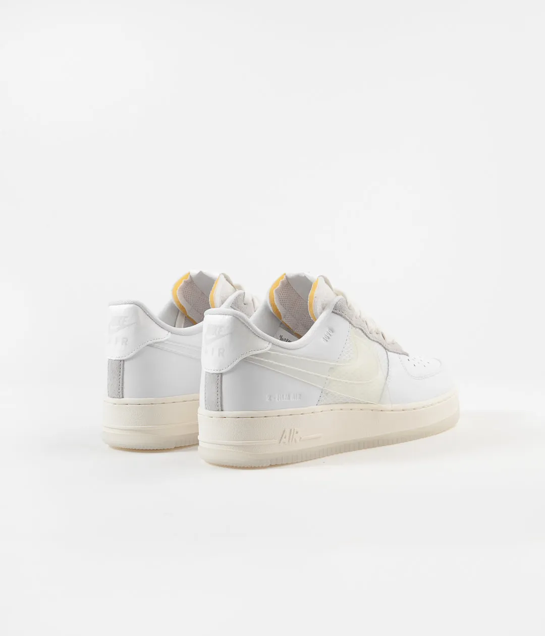 Nike Air Force 1 LV8 Shoes - White / White - Sail - Black