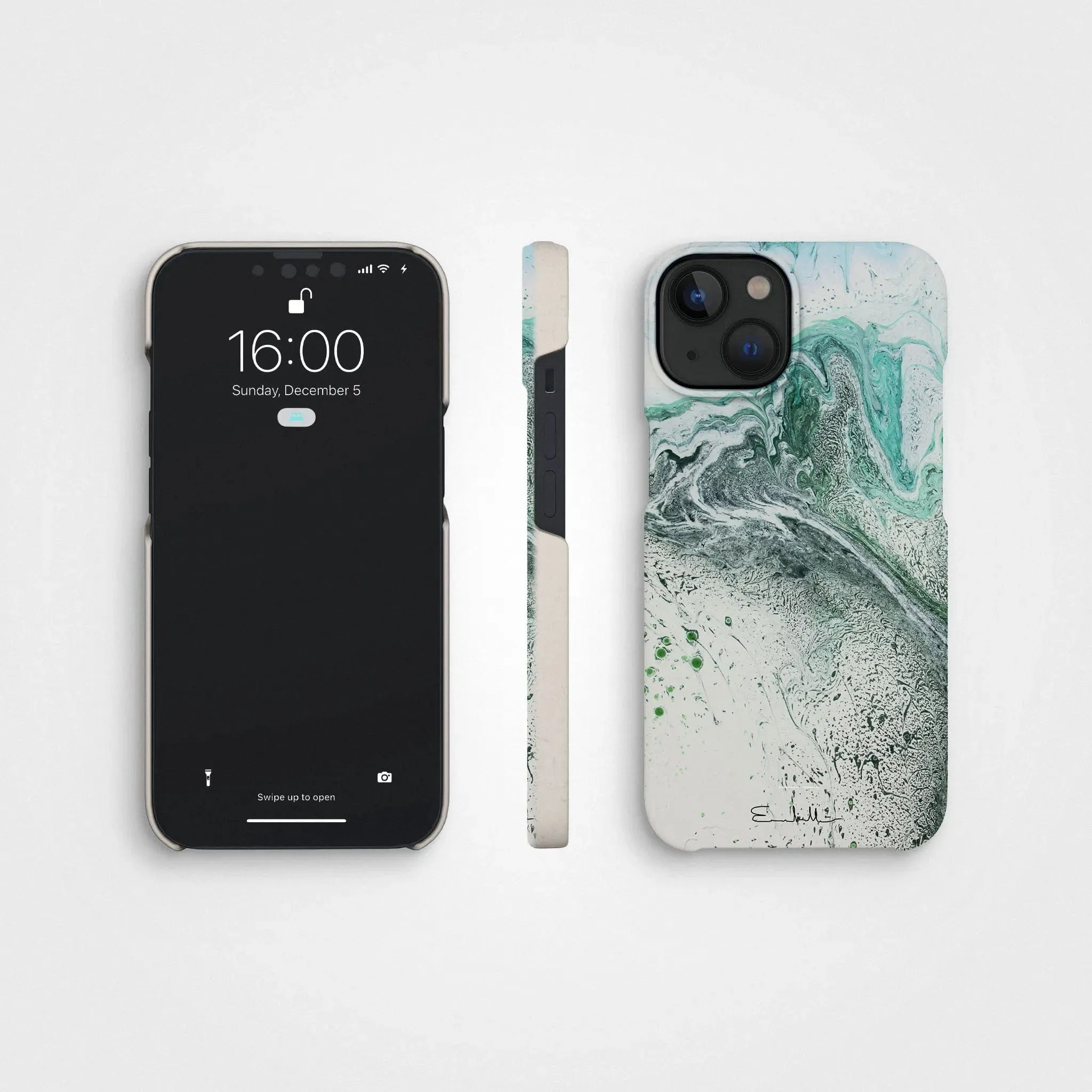 Plant-based phone case, Emma Lindström | Naquaah V